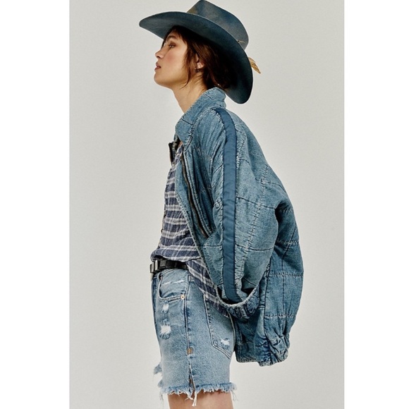 NWT ✨ Free People dolman quilted denim jacket $198 - Picture 3 of 7